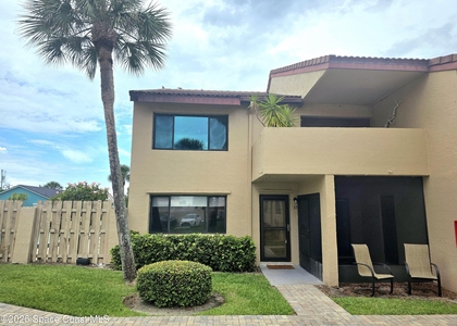 1145 N Shannon Avenue - Photo 1