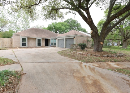 15911 Haven Hills Drive - Photo 1