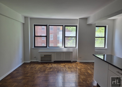 Beekman Place - Photo 1