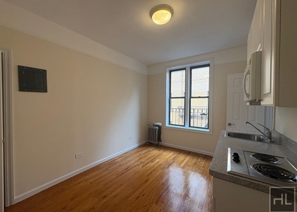 West 45 Street - Photo 1