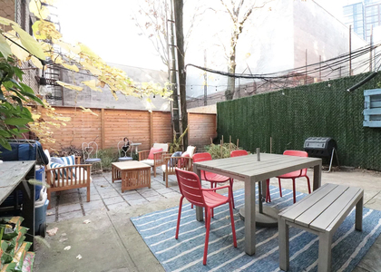 215 Franklin st - Photo 1