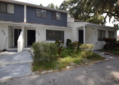 908 Sumter Street - Photo 1