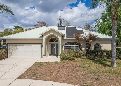 603 Pinehurst Court - Photo 1