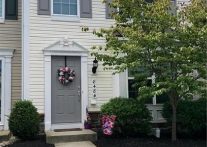 8484 Cromwell Court - Photo 1