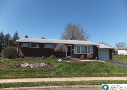 1264 California Avenue - Photo 1