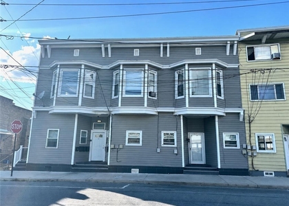171 W Ridge Street - Photo 1