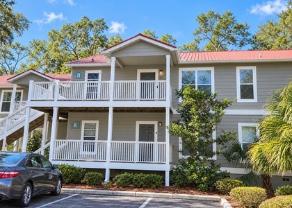 2905 Sw Archer Road - Photo 1