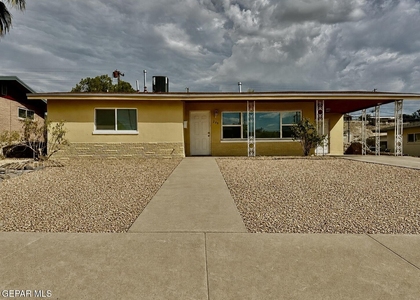 209 San Saba Road - Photo 1