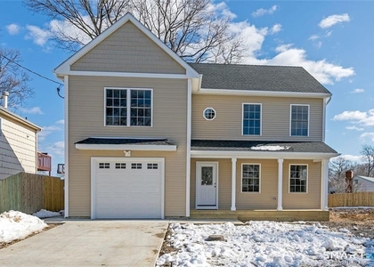 111 Vanguard Street - Photo 1