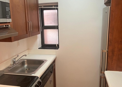 West 68th Street - Photo 1
