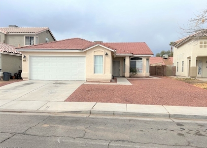 1929 Blue Ribbon Drive - Photo 1