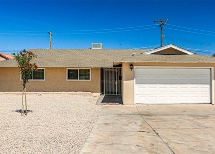 1320 Robin Street - Photo 1