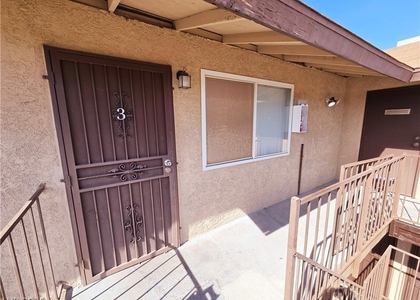 4360 Twin View Circle - Photo 1