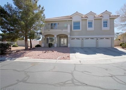 7613 Mooring Avenue - Photo 1