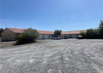 1040 Marne Court - Photo 1