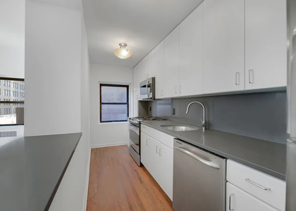 121 Madison Avenue - Photo 1