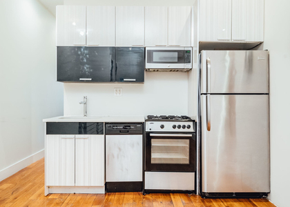 1468 Bushwick Ave - Photo 1