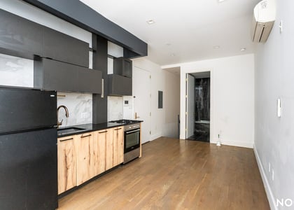 709 Sterling Pl  - Photo 1