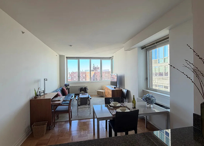 Lexington Avenue / 97th Street - Photo 1
