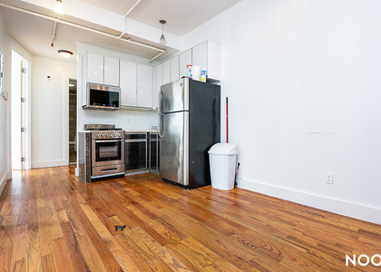 325 Franklin Ave - Photo 1