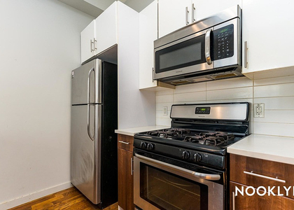 566 Dekalb Ave - Photo 1