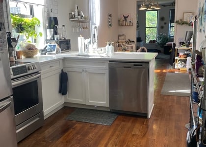 638 Warren Street, Brooklyn, N - Photo 1