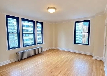 East 68 Street - Photo 1
