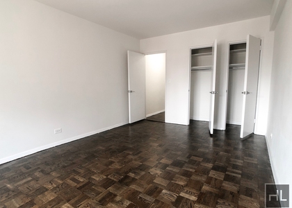 East 35 Street - Photo 1