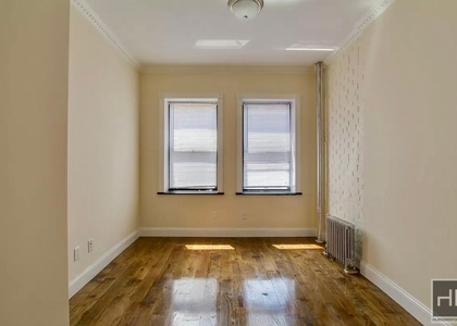 E 6th St. - Photo 1