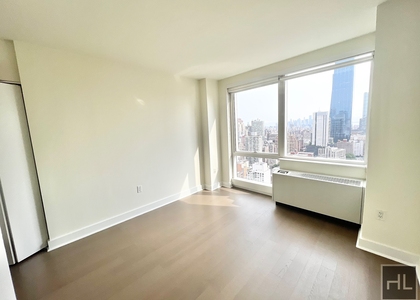 West 42nd Street - Photo 1