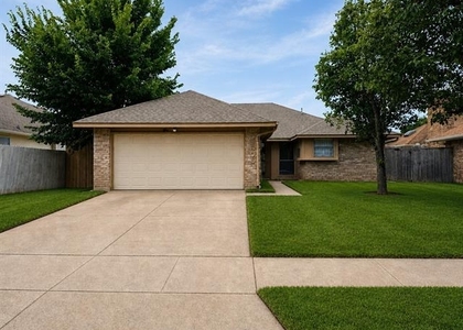2606 Shalimar Drive - Photo 1