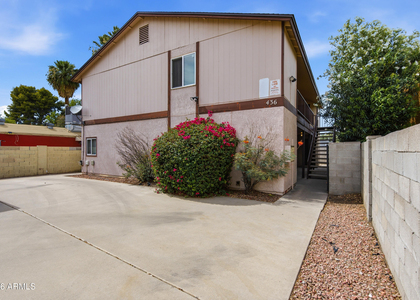 436 W Clark Street - Photo 1