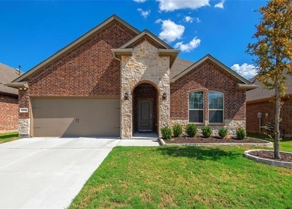 3008 Evergreen Trail - Photo 1