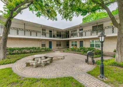 5818 E University Boulevard - Photo 1