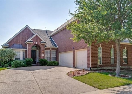 4193 Victory Drive - Photo 1