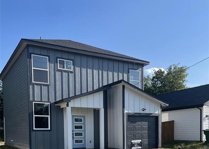 1317 Hemphill Street - Photo 1