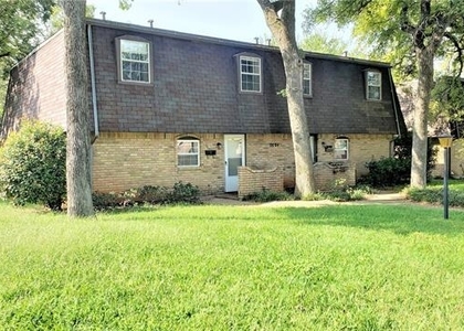 7604 Bridges Avenue - Photo 1
