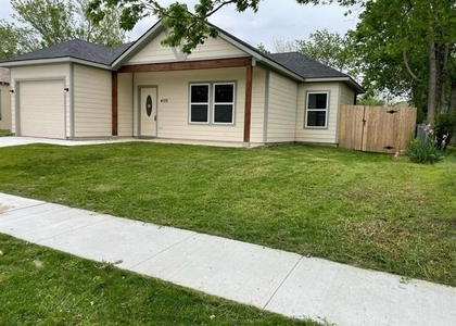 4105 Stuart Street - Photo 1