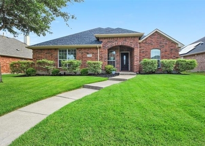 13463 Four Willows Drive - Photo 1