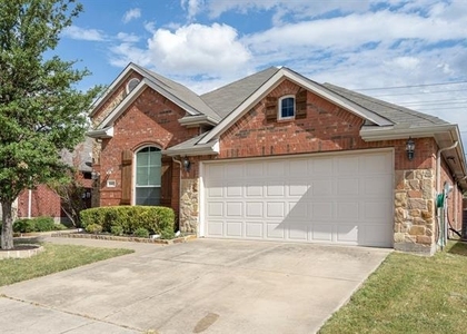 1105 Lone Pine Drive - Photo 1