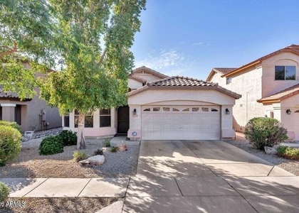 20729 N 37th Way - Photo 1