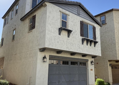 2658 S Harmony Avenue - Photo 1