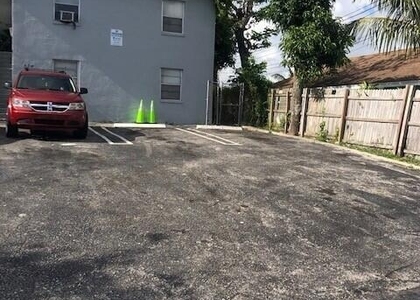 824 21st Street - Photo 1