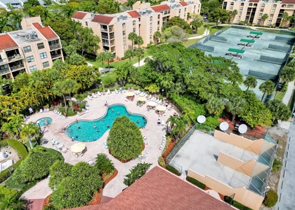 450 Egret Circle - Photo 1