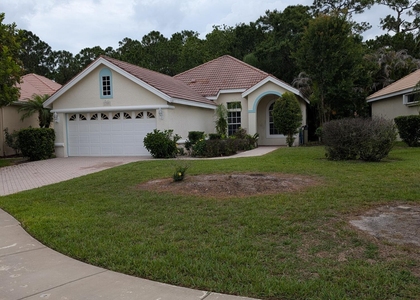 708 Sw Saint Vincent Cove - Photo 1