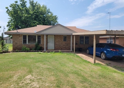 1216 C Street - Photo 1