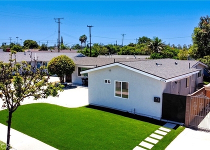 2508 W Picadilly Way - Photo 1