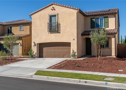 2238 Melogold - Photo 1