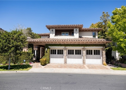 32 Gleneagles Drive - Photo 1