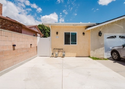 16713 Devonshire Street - Photo 1